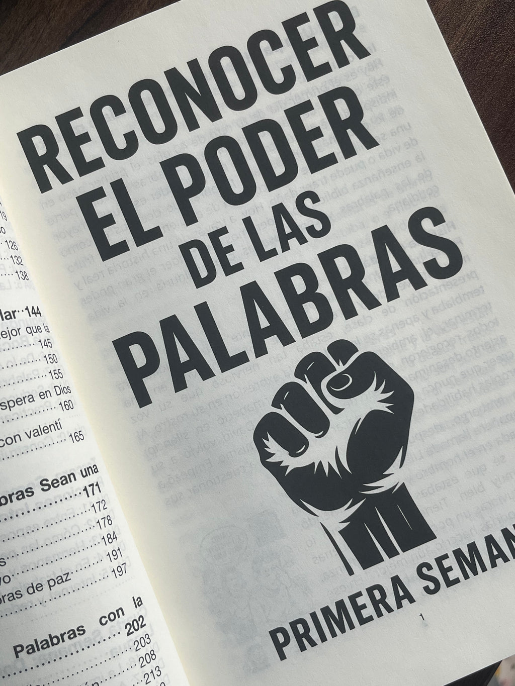 40 DÍAS DE VIAJE EN SILENCIO